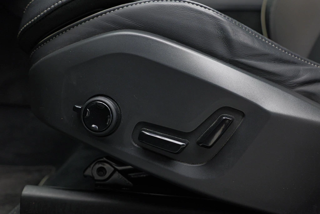 Volvo XC60 – foto 12