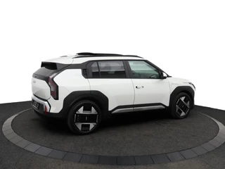 Kia EV3 – thumbnail 8