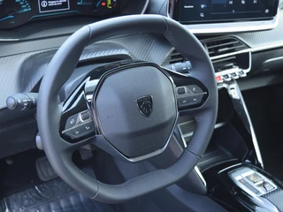 Peugeot 208 – thumbnail 7