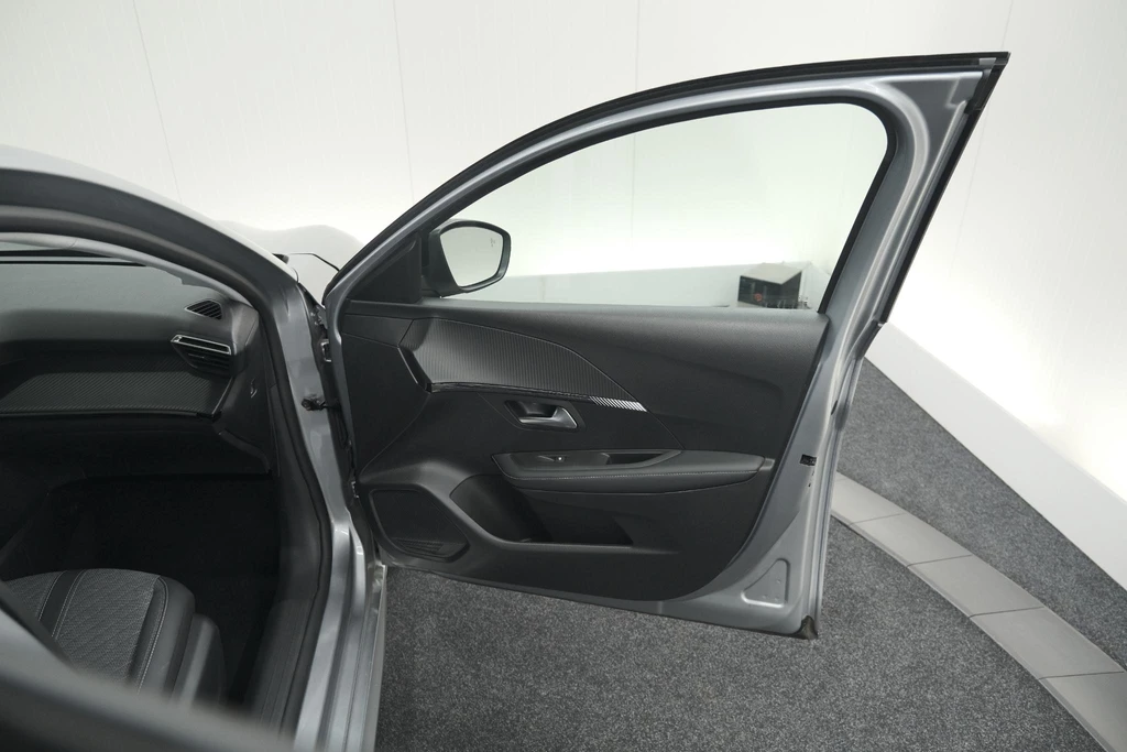 Peugeot 208 – foto 73