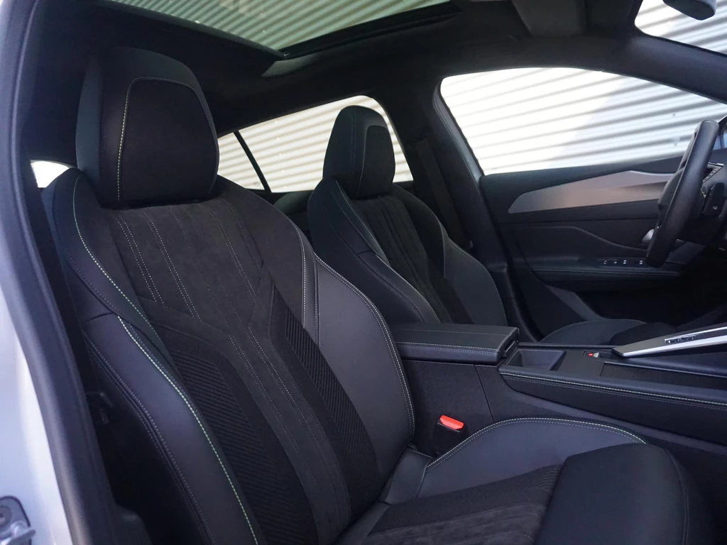 Peugeot 408 – foto 15