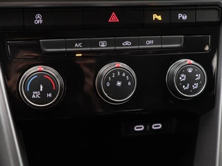 Volkswagen T-Roc – thumbnail 27