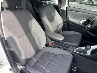 Toyota Yaris – thumbnail 9