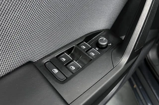 SEAT Leon – thumbnail 24