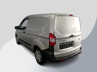 Ford Transit Courier – thumbnail 2