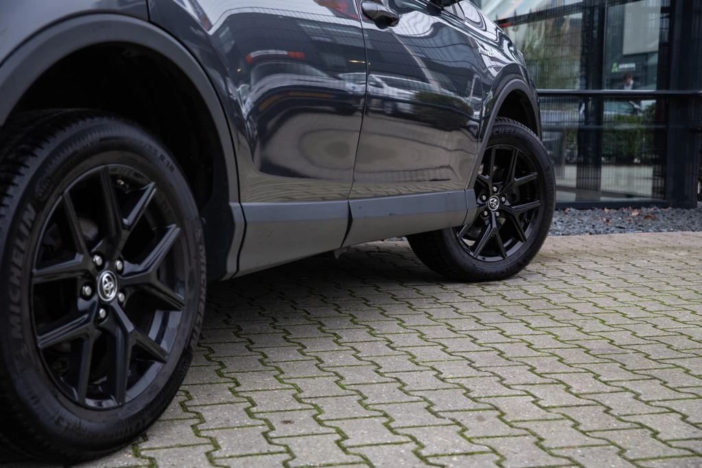 Toyota RAV4 – foto 8