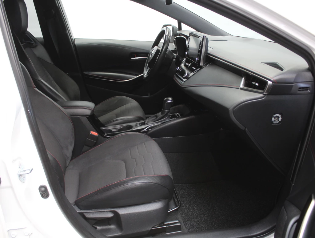 Toyota Corolla Touring Sports – foto 33