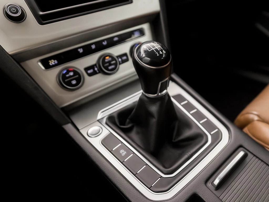 Volkswagen Passat – foto 12