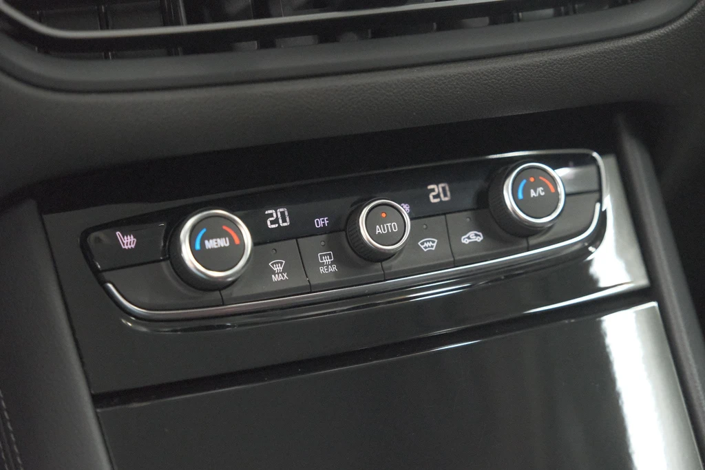 Opel Grandland – foto 42