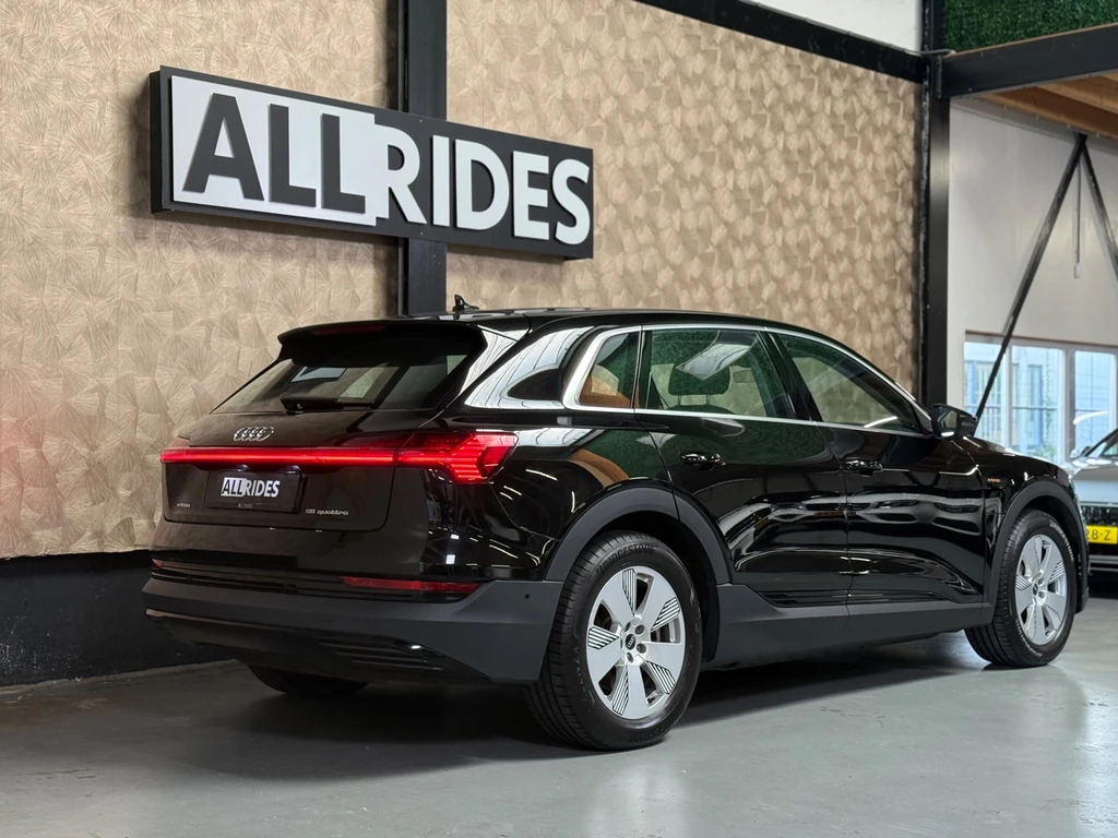 Audi e-tron – foto 6