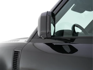 Land Rover Defender – thumbnail 29