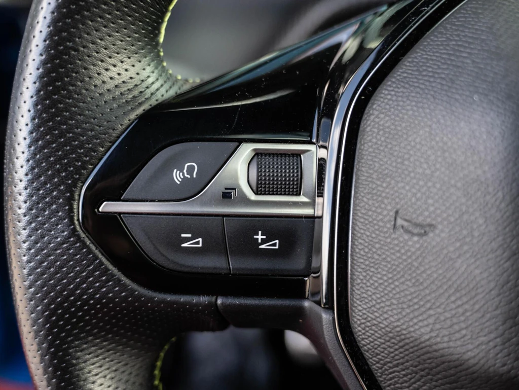 Peugeot 208 – foto 29
