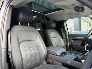 Land Rover Defender – thumbnail 32