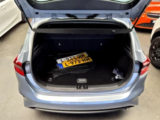 Kia Ceed – thumbnail 16