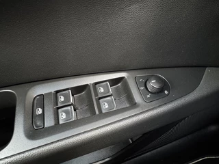 SEAT Leon – thumbnail 17