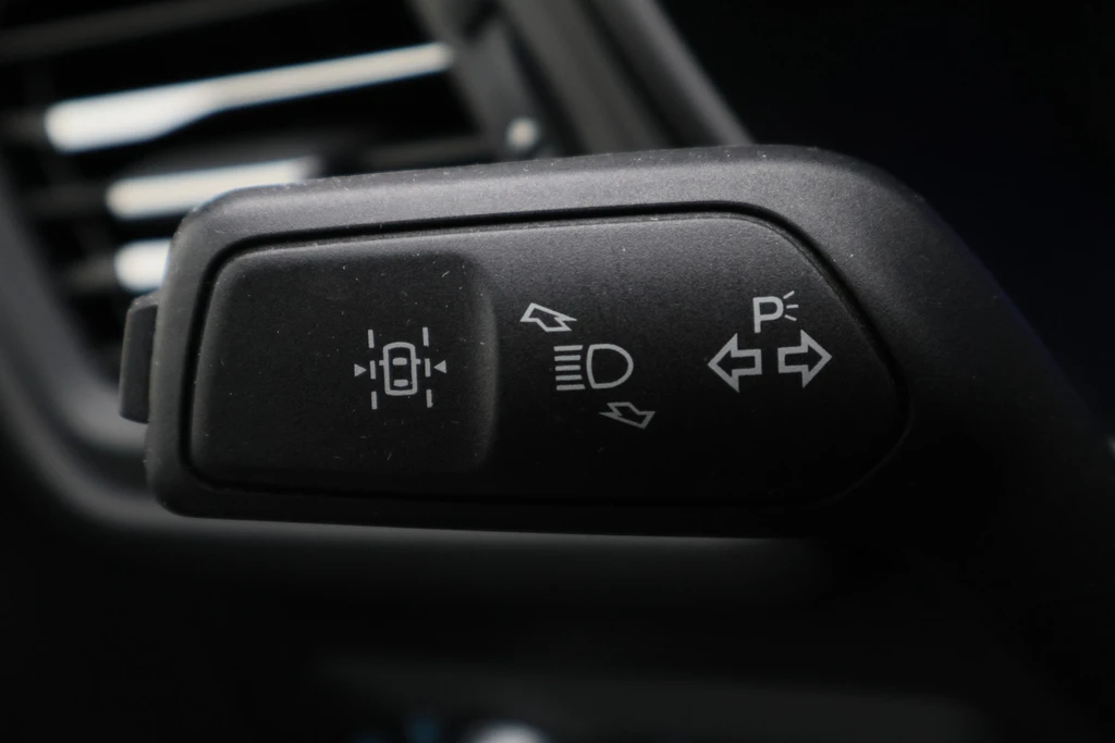 Ford Kuga – foto 35