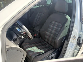 Volkswagen Golf – thumbnail 12