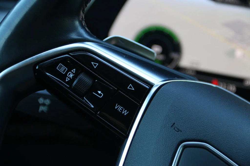Audi e-tron – foto 15