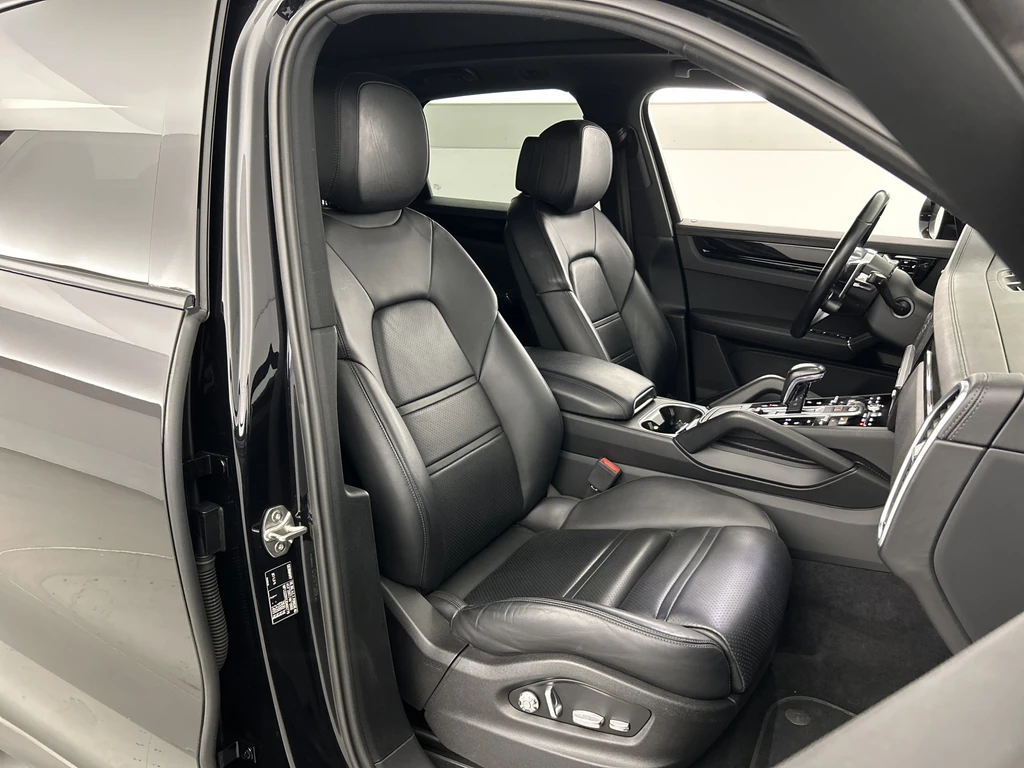 Porsche Cayenne – foto 18