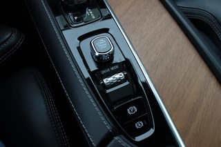 Volvo XC90 – thumbnail 31