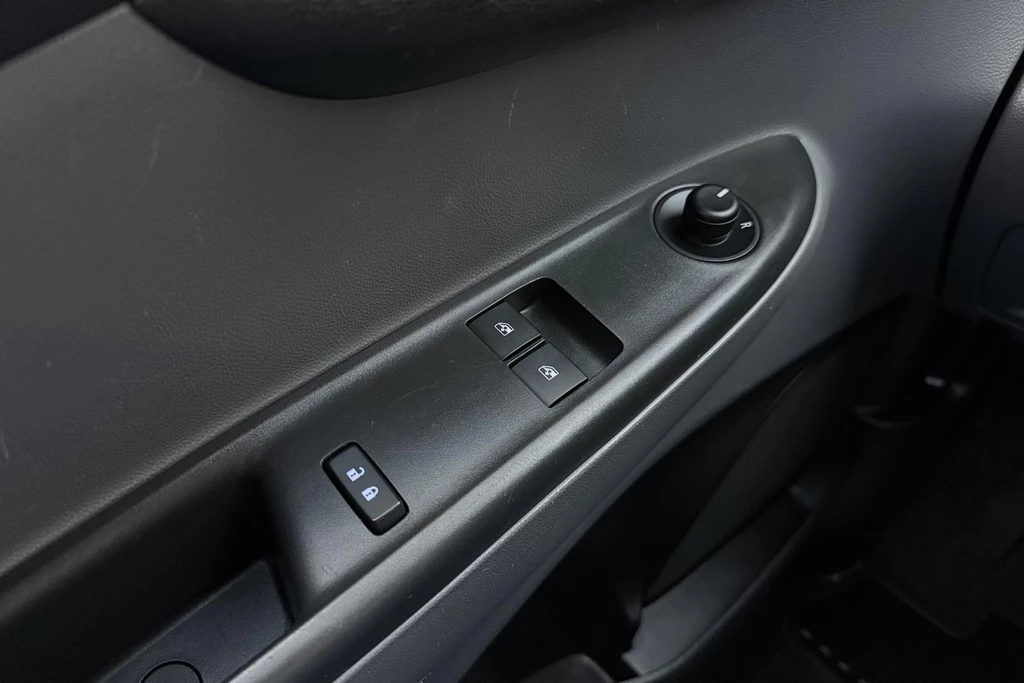 Opel KARL – foto 16