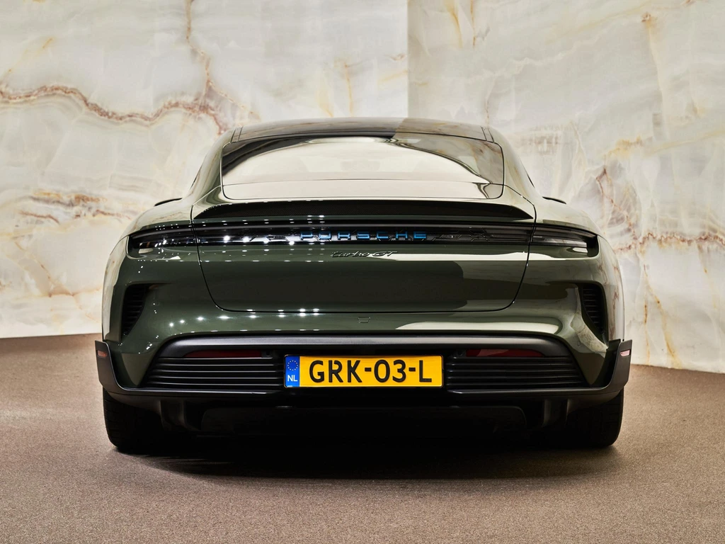 Porsche Taycan – foto 8