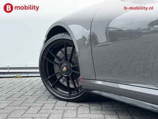 Porsche 911 – thumbnail 45