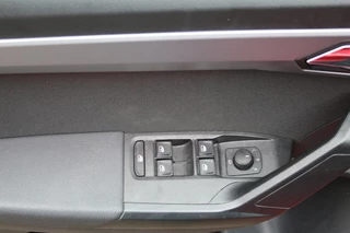 SEAT Ibiza – thumbnail 31