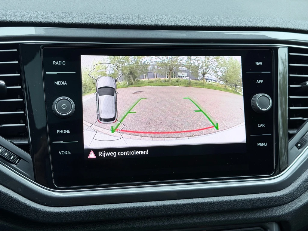 Volkswagen T-Roc – foto 19
