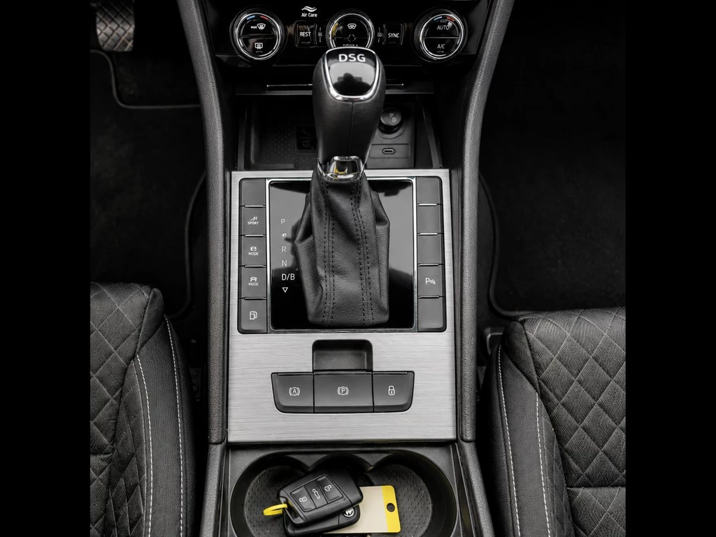 Škoda Superb – foto 7