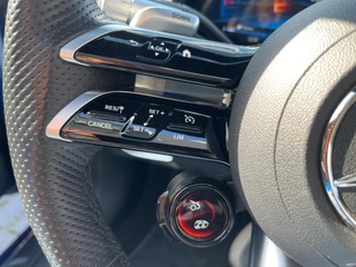 Mercedes-Benz SL – thumbnail 62