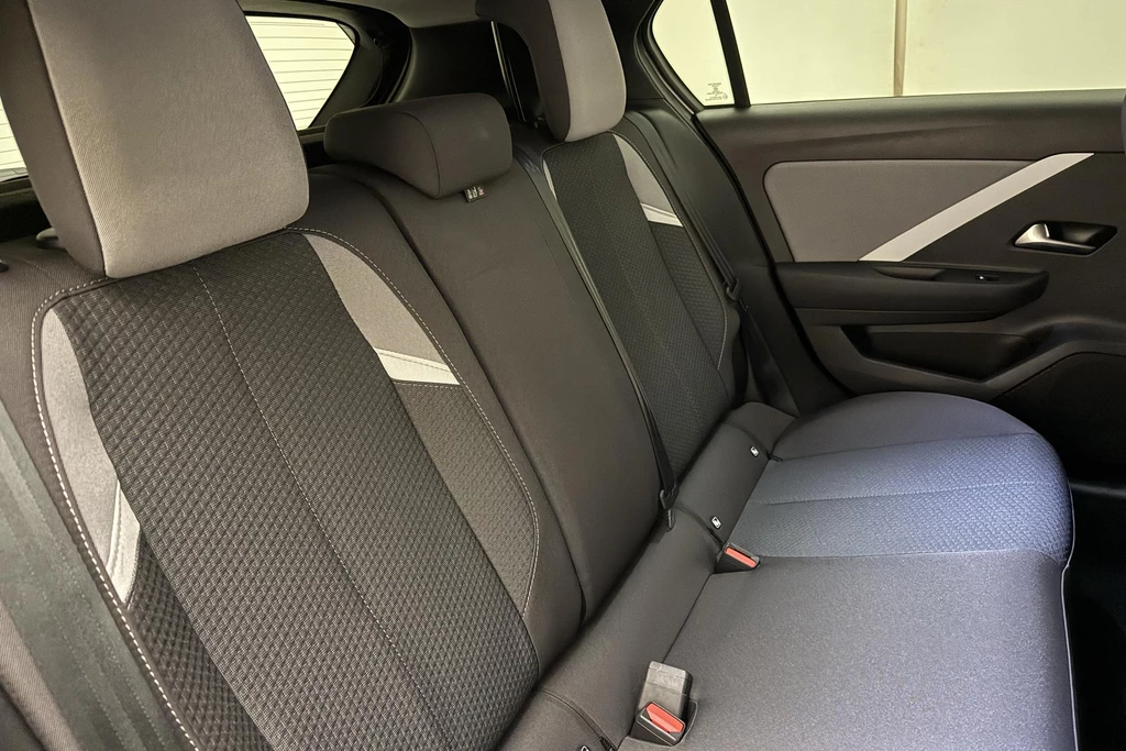 Opel Astra – foto 14
