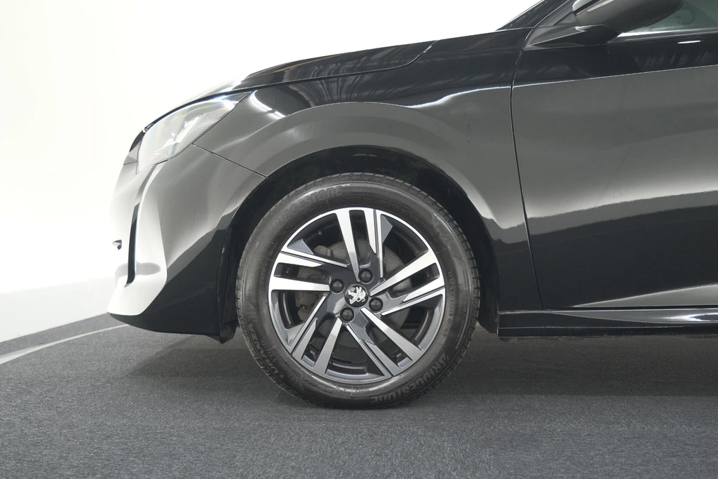 Peugeot 208 – foto 19