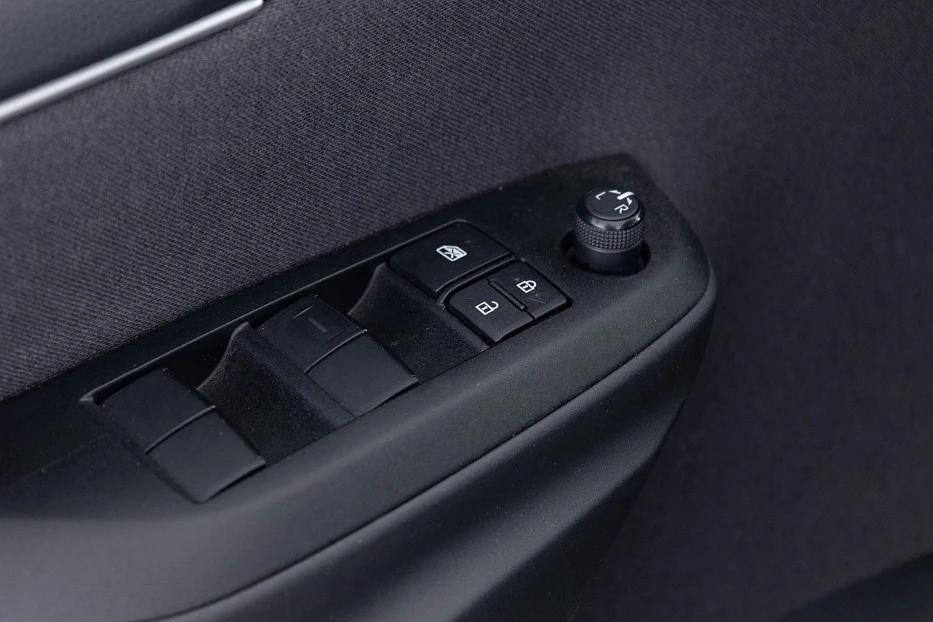 Toyota Yaris – foto 8