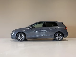 Volkswagen Golf – thumbnail 2