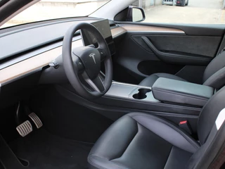 Tesla Model Y – thumbnail 8
