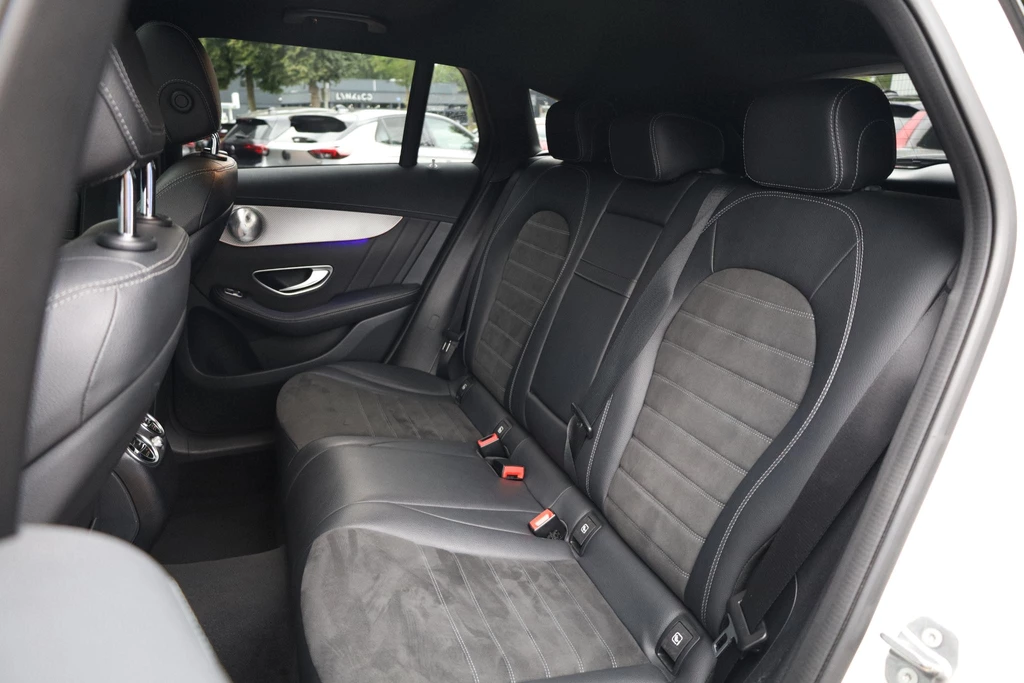 Mercedes-Benz EQC – foto 32