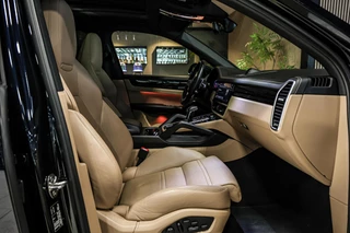 Porsche Cayenne – thumbnail 20