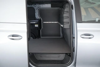 Volkswagen ID. Buzz Cargo – thumbnail 7