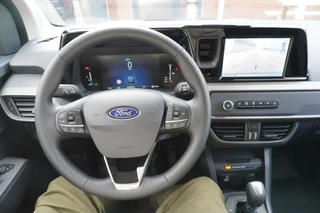Ford Transit Courier – thumbnail 13