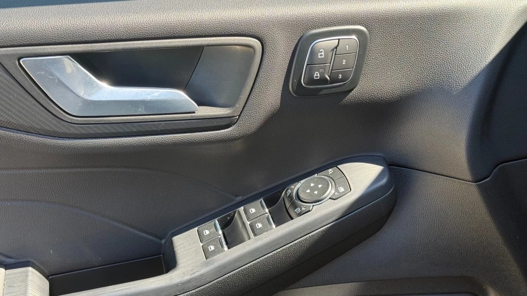 Ford Kuga – foto 30