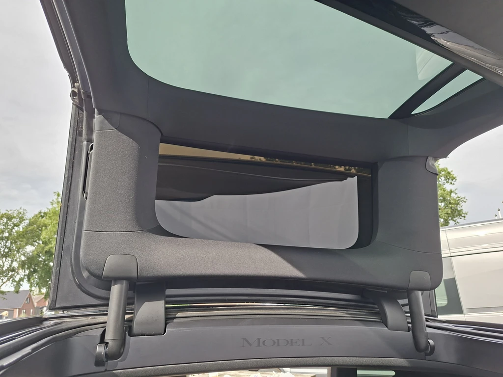 Tesla Model X – foto 34