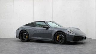 Porsche 911 – thumbnail 12