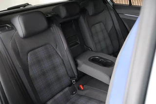 Volkswagen Golf – thumbnail 51