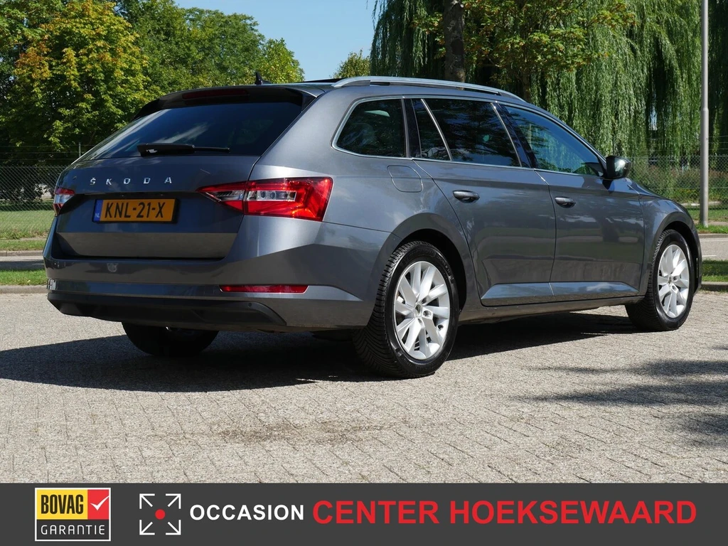 Škoda Superb – foto 8