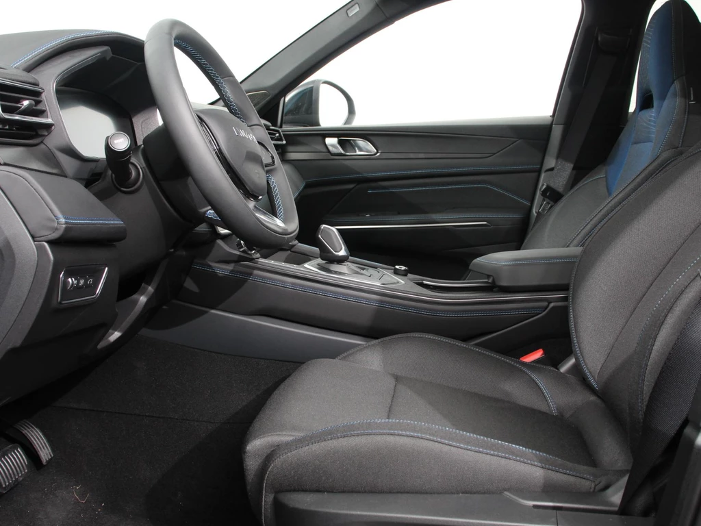 Lynk & Co 01 – foto 18