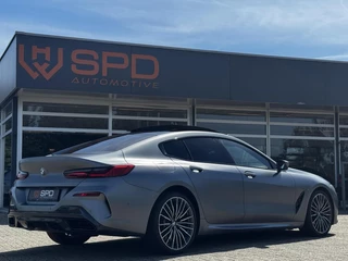 BMW 8 Serie – thumbnail 8