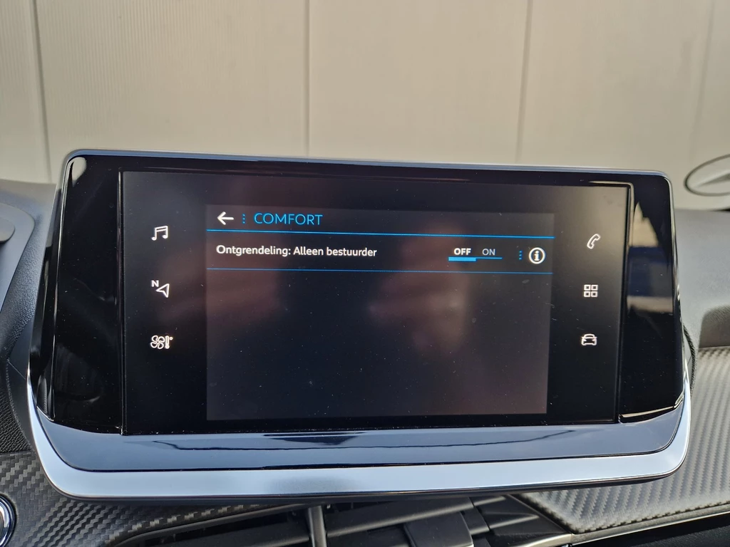 Peugeot 208 – foto 30