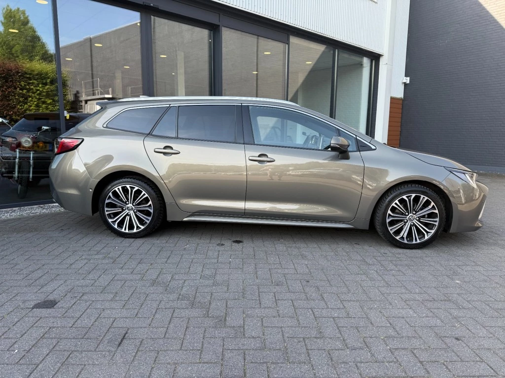 Toyota Corolla Touring Sports – foto 8