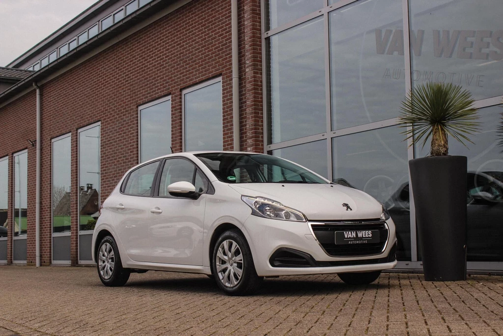 Peugeot 208 – foto 9